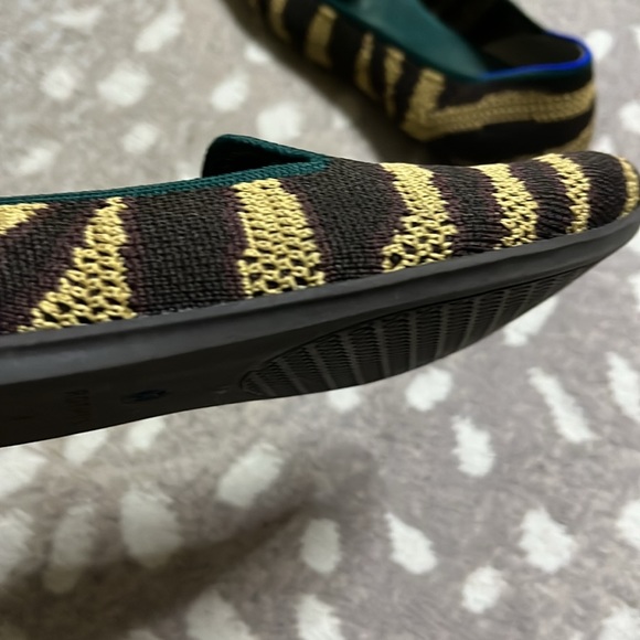 EUC Rothy’s animal stripe loafers - Picture 4 of 4